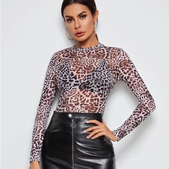 Leopard top long sleeve sheer small and medium New NWT - Picture 1 of 14